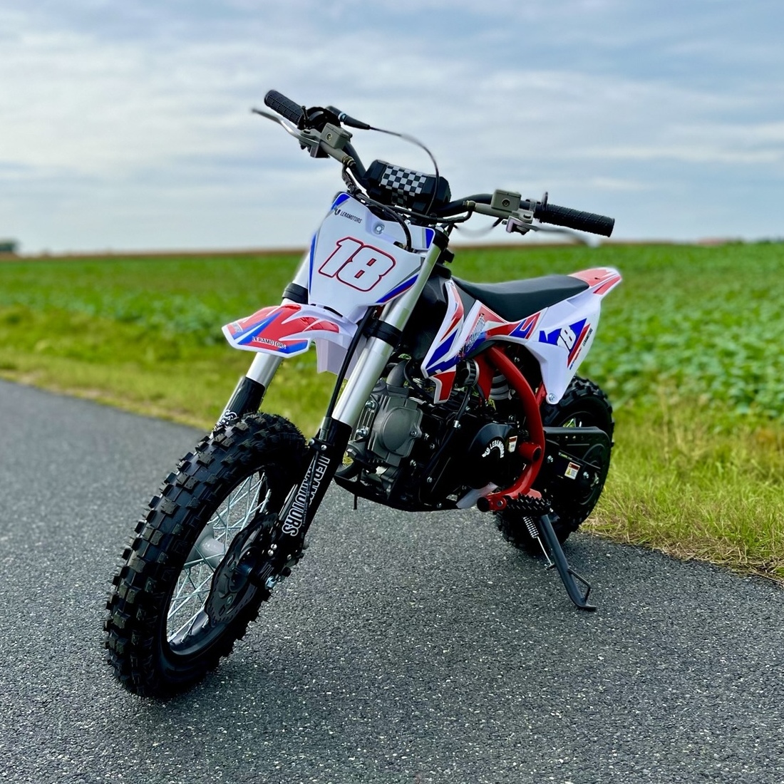 Dětská benzínová motorka Pitbike Leramotors SPIRIT 90ccm 12/10 Automat - červená, 2T