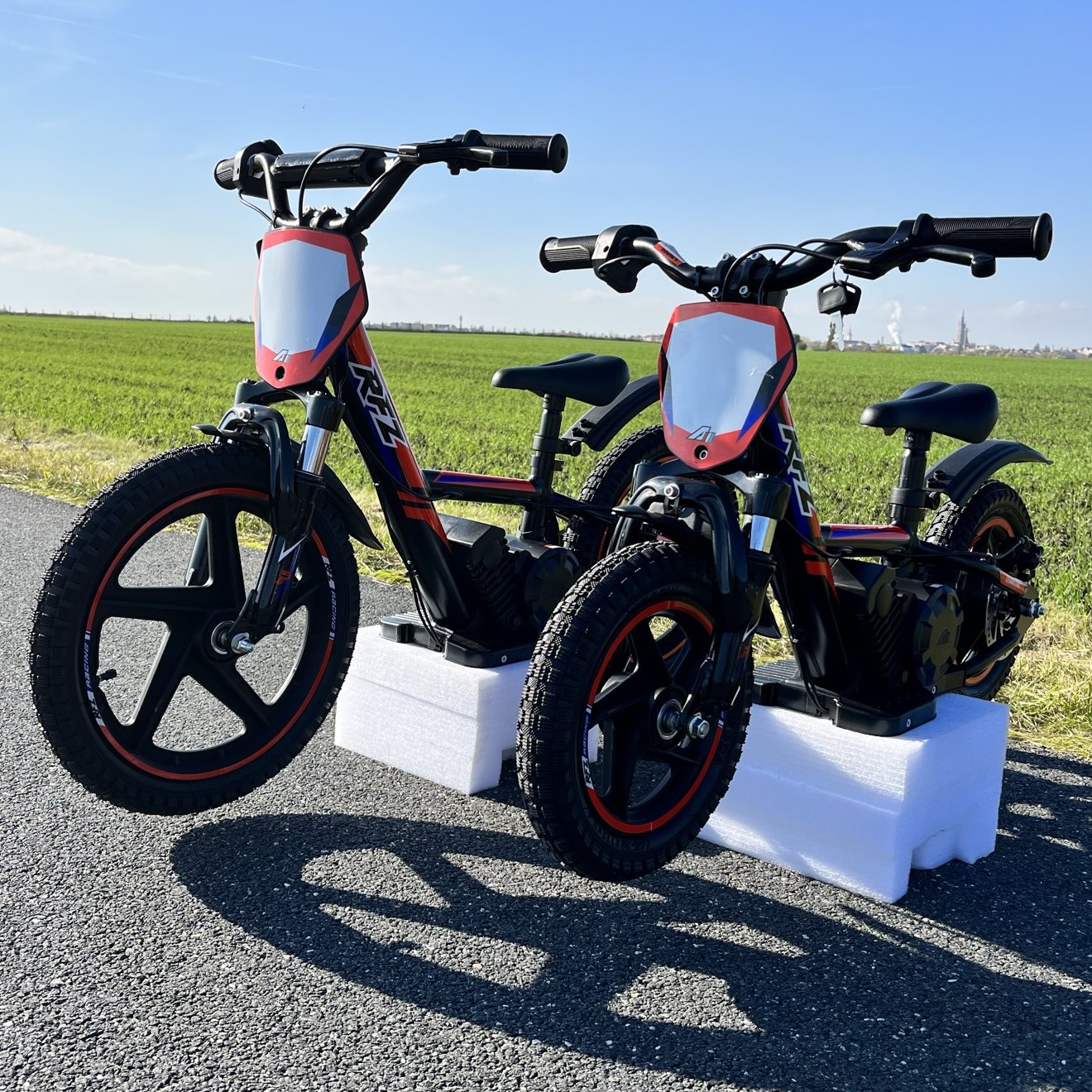 E-bike - elektrická motorka/odrážedlo Leramotors by APOLLO RFZ Sedna 12 PRO  - červená