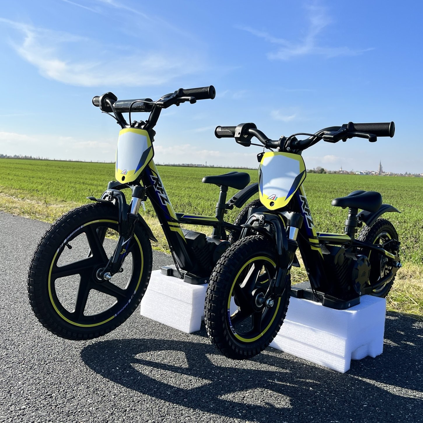 E-bike - elektrická motorka/odrážedlo Leramotors by APOLLO RFZ Sedna 16 PRO - žlutá